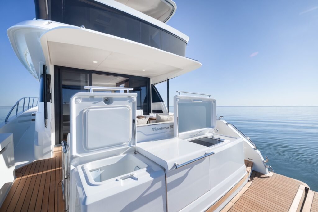 M50 01 Full Width 9