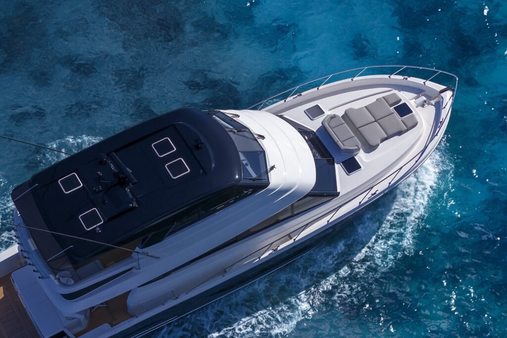 Maritimo 600 Black Edition Desktop12