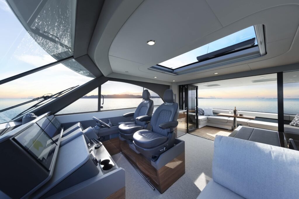 Maritimo M55 Black Edition Desktop58