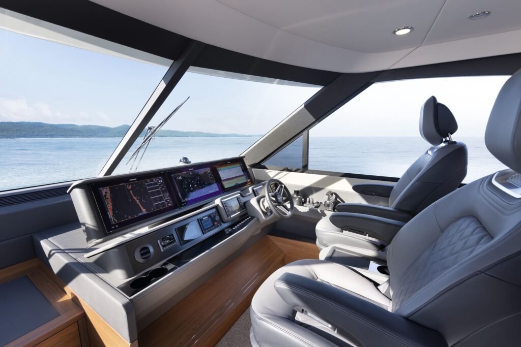 Maritimo M7561