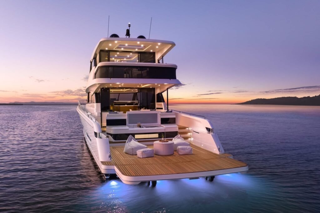 Maritimo M7562