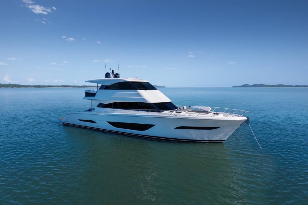 Maritimo M7564